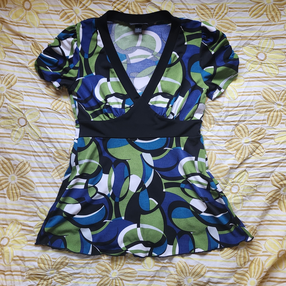 Byer California Black and Green Patterned Blouse